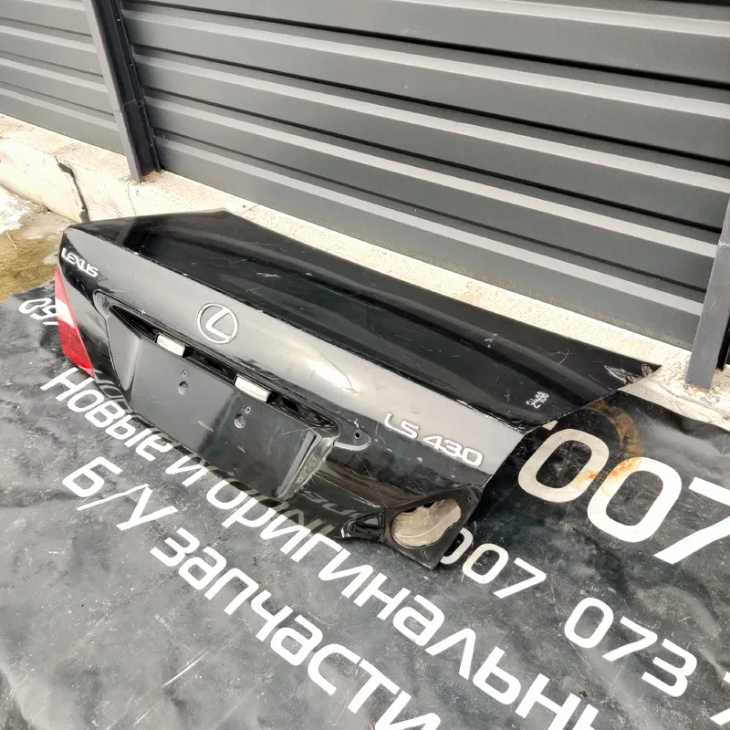 Кришка багажника Lexus LS 430