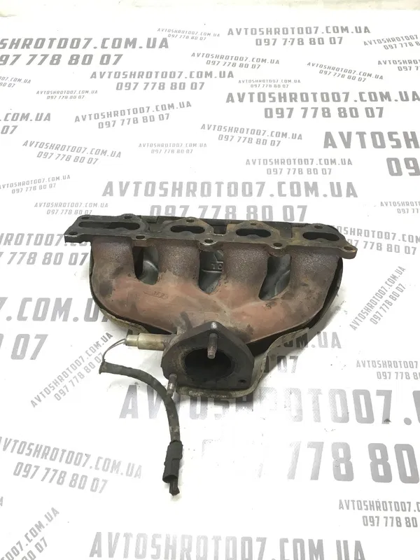 Колектор випускний Chevrolet Tacuma (00-08) 2.0 OEM 92062877