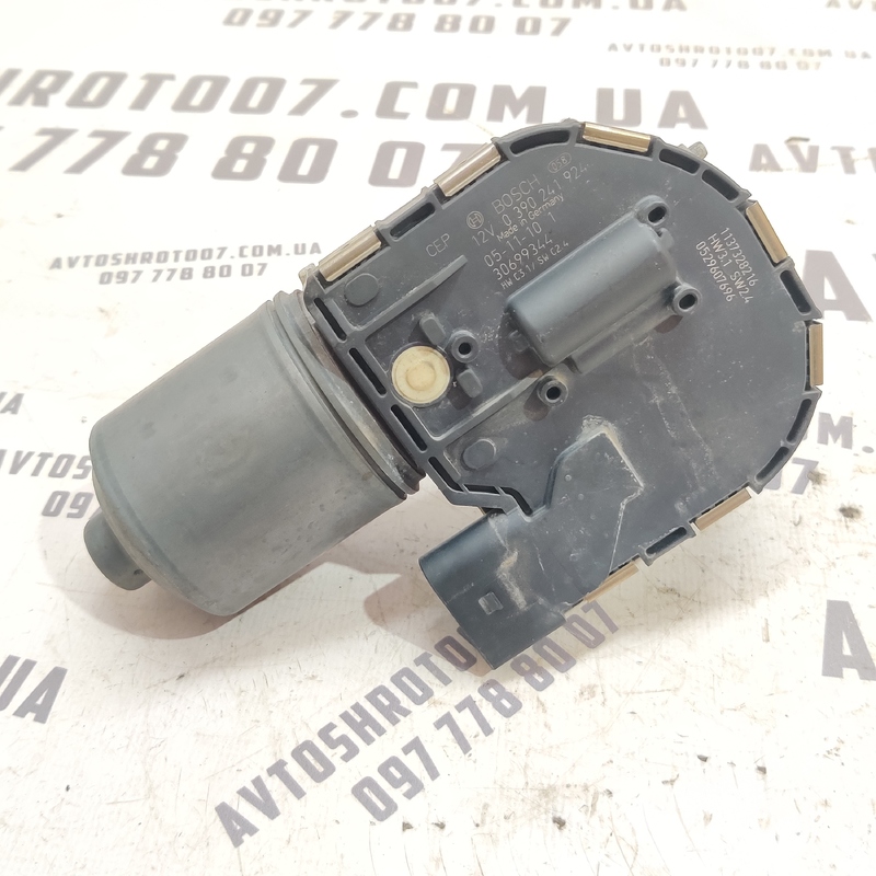 Мотор склоочисника Volvo V50 04-12 2.0D перед OEM 1137328216
