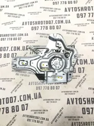 Склопідіймач Kia Cerato 1 04-09 2.0 зад.прав. OEM 834802f020