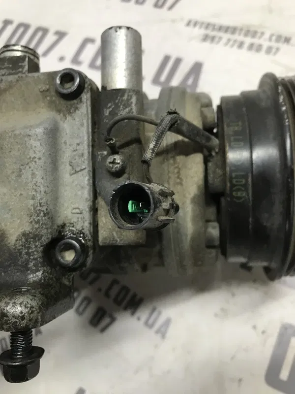 Компресор кондиціонера Kia Cerato 1 03-09 2.0 OEM 1624030200