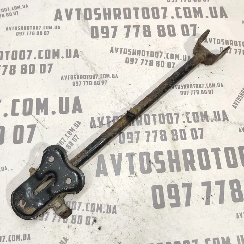 Ричаг підвіски Hyundai Elantra 3 (00-06) 1.6 задня права