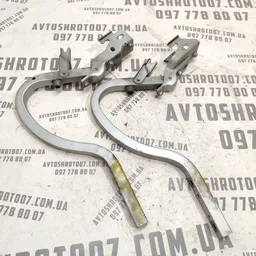 Завіса кришки багажника Hyundai Elantra 3 (00-06) 1.6 бенз. фото 2