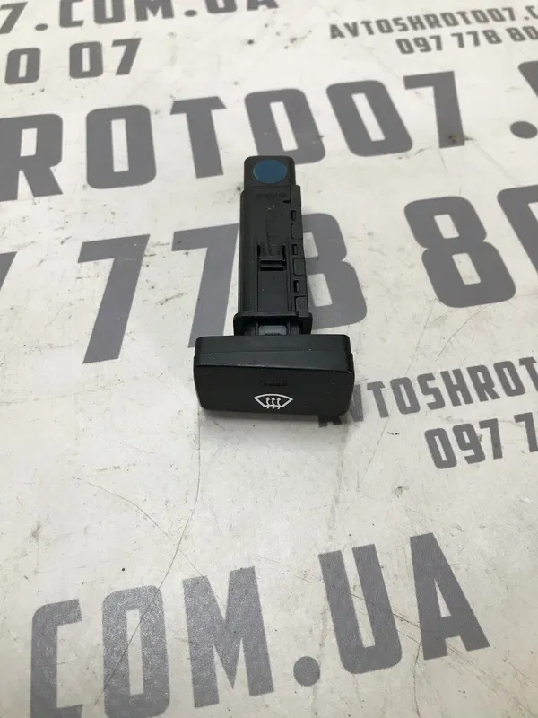 Кнопка обігріву заднього скла Kia Cerato 1 04-09 2.0 Бензин