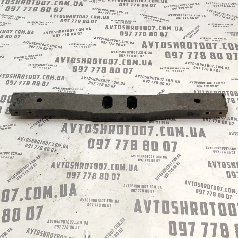 Кронштейн МКПП Kia Sorento 1 (02-09) 2.5 CRDi Дизель нижній