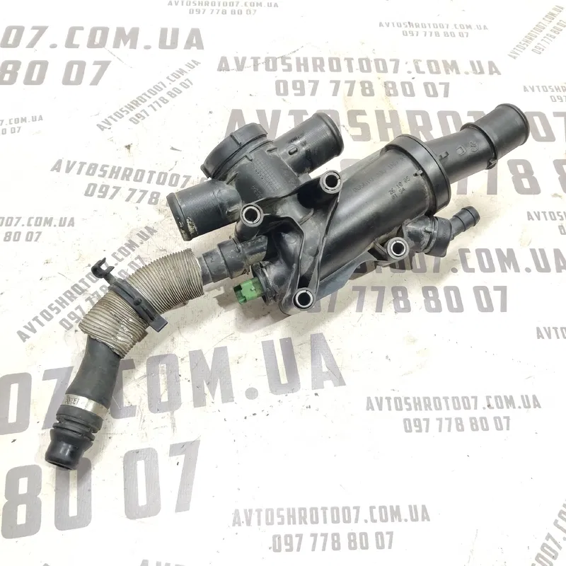 Корпус термостата Volvo V50 04-12 2.0 Дизель OEM 9656182980