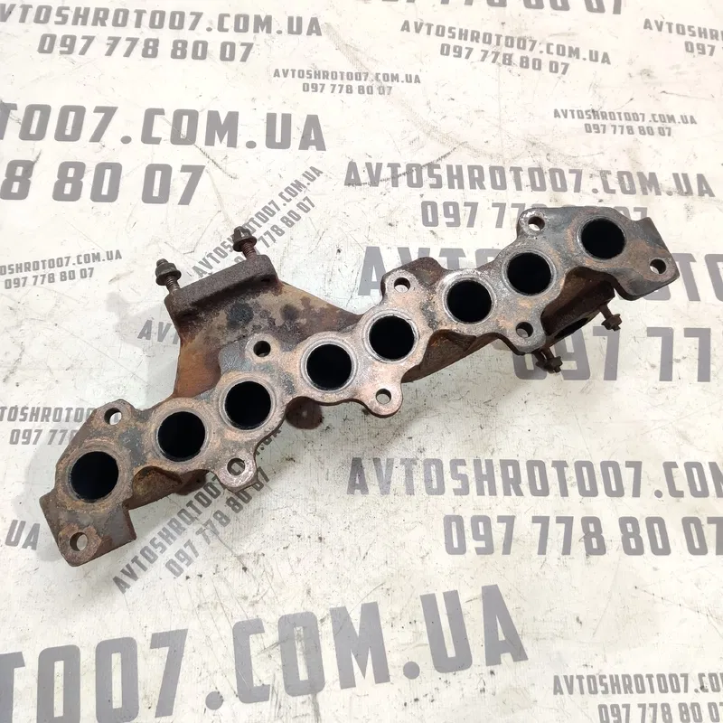 Колектор випускний Volvo V50 (04-12) 2.0 D OEM 9646849080
