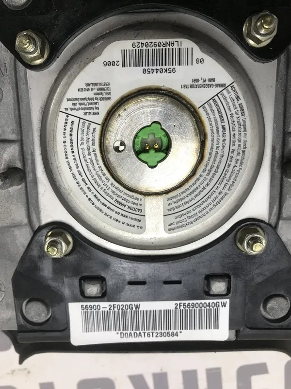 Подушка безпеки Kia Cerato 1 (04-09) 2.0 Бензин 569002f020gw