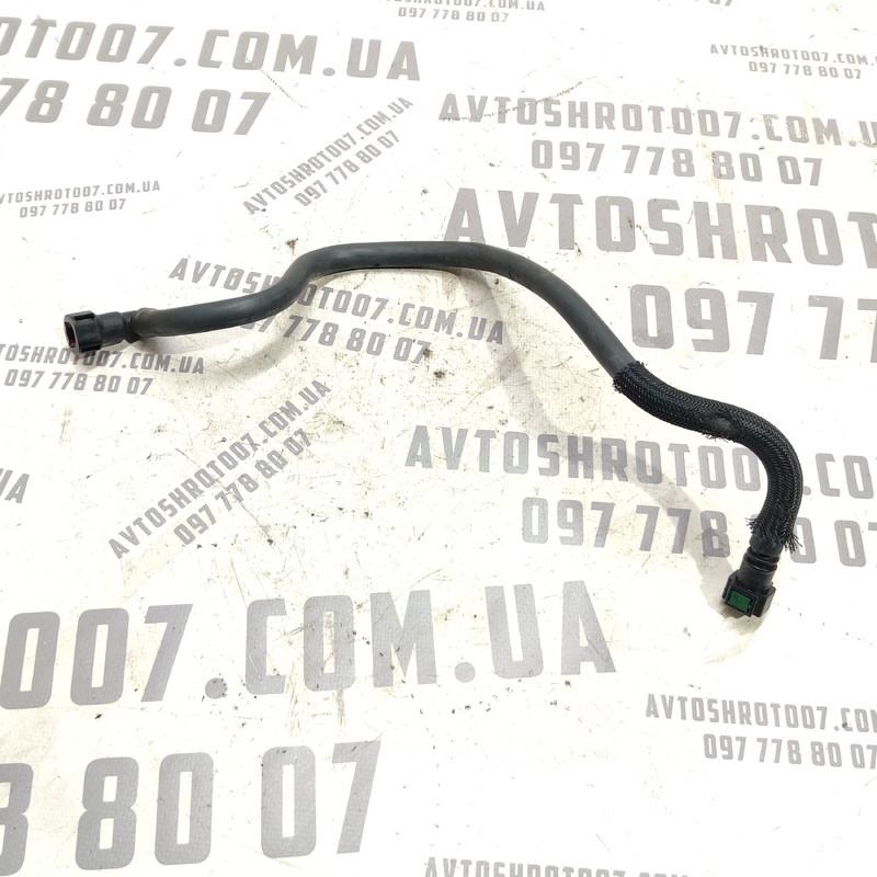 Паливна трубка Volvo V50 (04-12) 2.0 Дизель OEM 3m519b337de