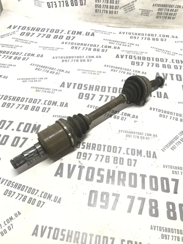 Привід Kia Sorento 1 (02-09) 2.5 Diesel передній лівий