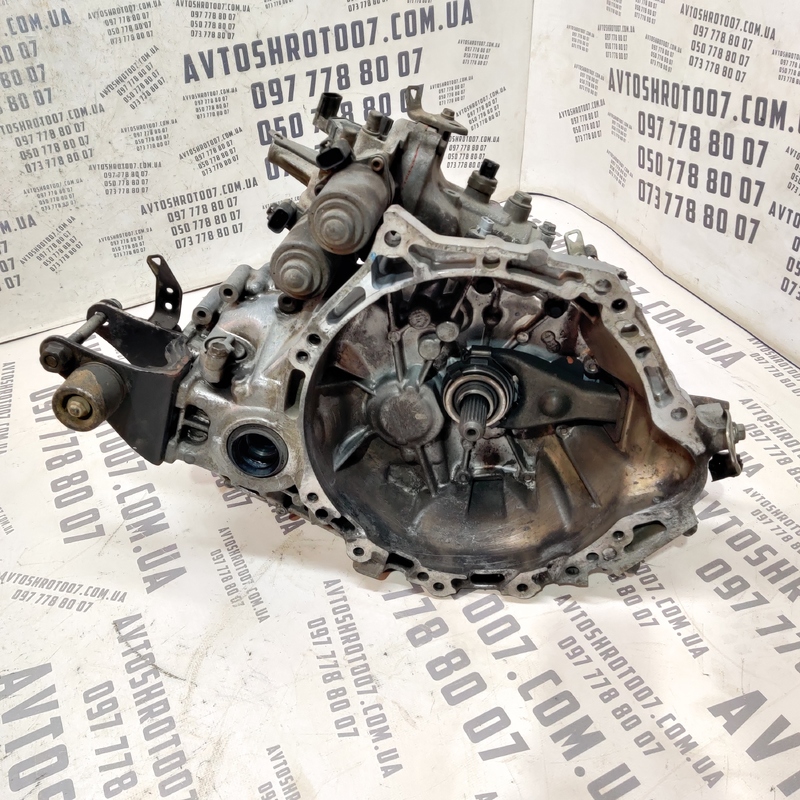 МКПП робот Toyota Auris (06-12) 1.6 1ZRFE Бензин OEM C50A