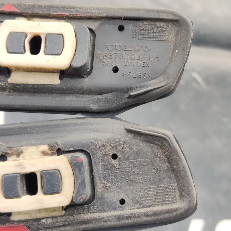 Рейлінги даху Volvo V50 (04-12) 2.0 Diesel верхні