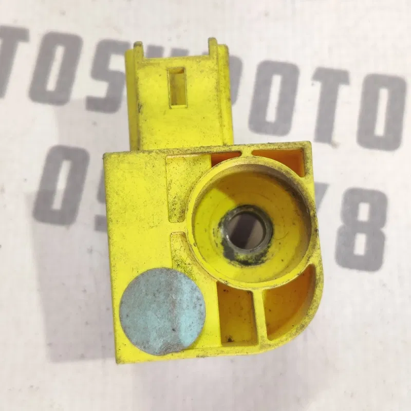 Датчик удару Peugeot 307 (01-08) 1.4 Бензин OEM 9635739780