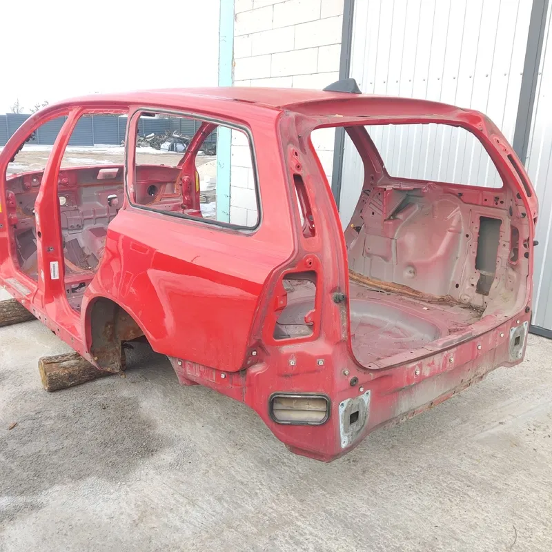 Четверть Volvo V50 (04-12) 2.0 Diesel задня ліва