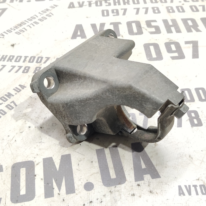 Кронштейн привода Renault Scenic 3 09-16 1.6d OEM 397747256R фото 2