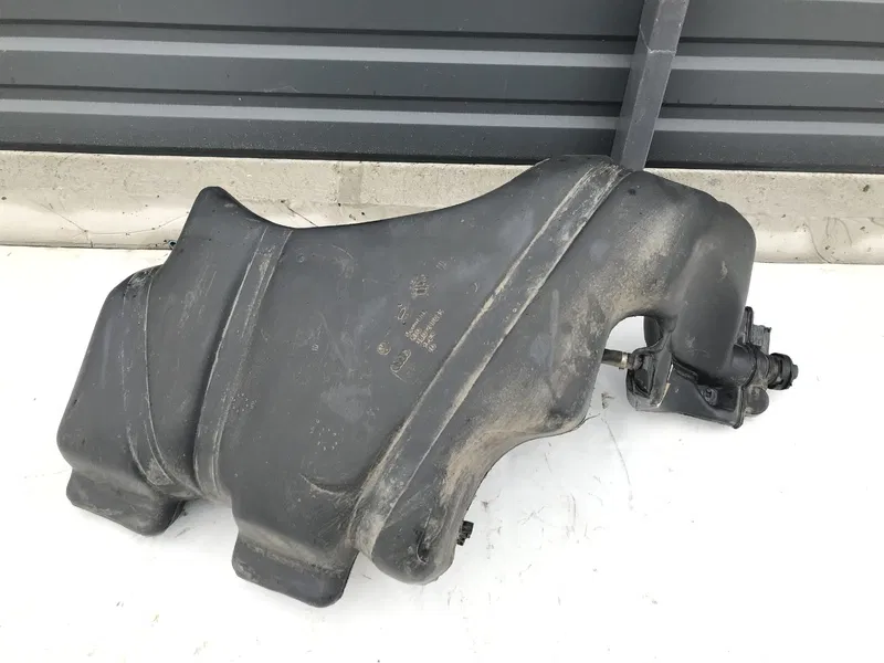 Бак паливний VW Passat B5+ (00-05) 1.9 Дизель OEM 3b0201085