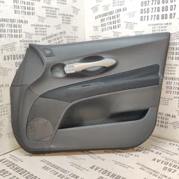 Карта дверна Toyota Auris (06-12) 1.6 Бензин передня права