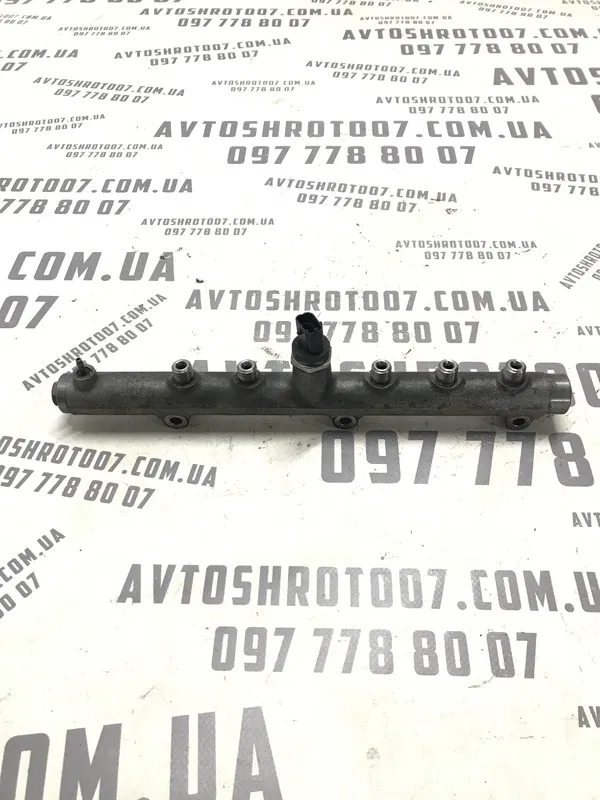 Паливна рейка Kia Sorento 1 (02-09) 2.5 D OEM 314004a010
