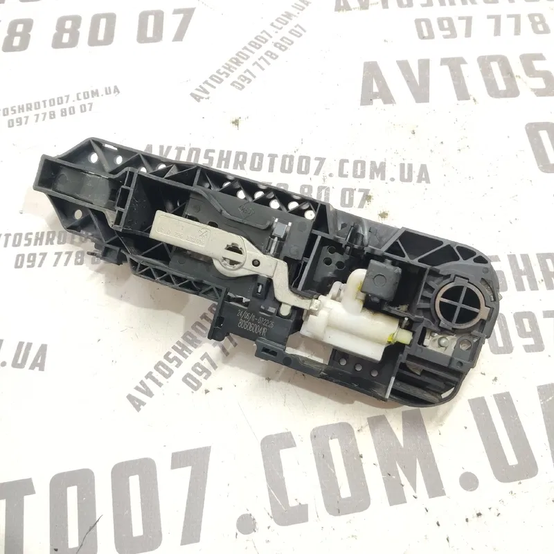 Ручка Renault Grand Scenic 3 (09-16) 1.6d Пр. OEM 806060041r