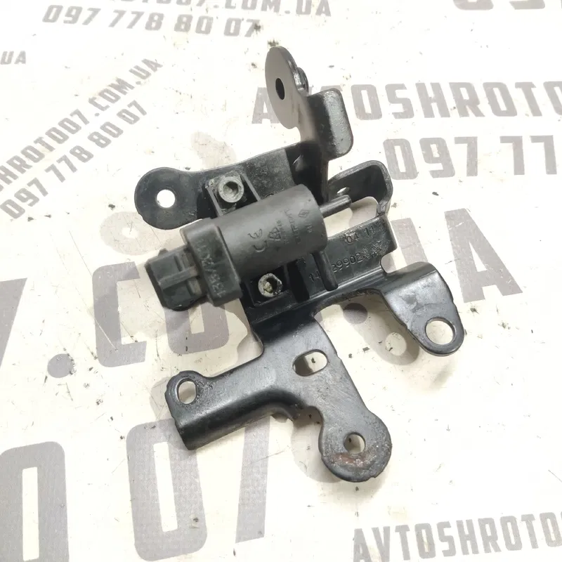 Клапан Renault Grand Scenic 3 (09-16) 1.6 dCi OEM 8200762162