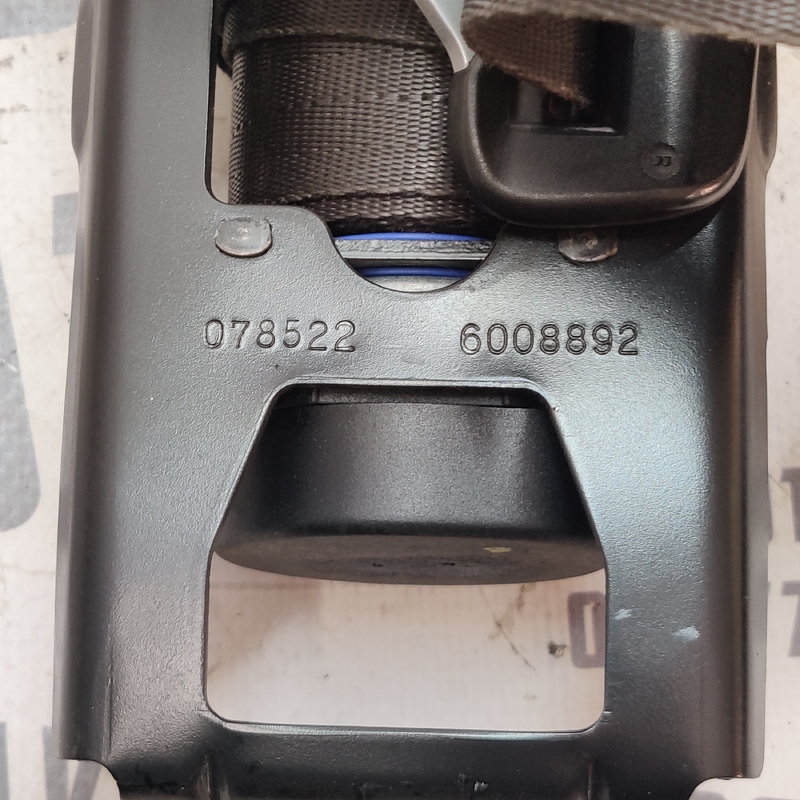Ремінь безпеки Volvo V50 04-12 2.0D пер.лів. OEM 6012243l0l