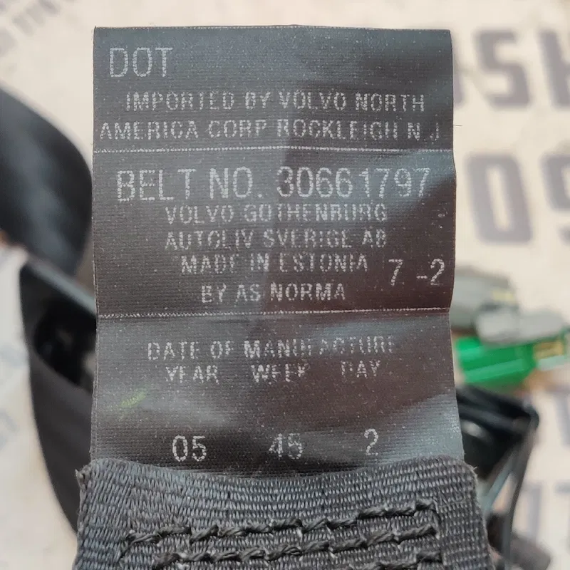 Ремінь безпеки Volvo V50 (04-12) 2.0 Diesel задній правий