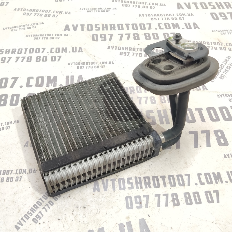 Випарник кондиціонера Volvo V50 (04-12) 2.0 D