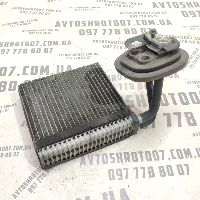 Випарник кондиціонера Volvo V50 (04-12) 2.0 D