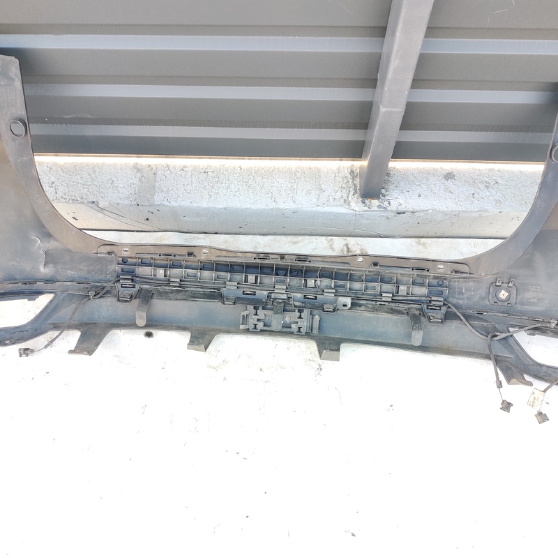 Бампер задній Renault Grand Scenic 3 (09-16) 1.6d 850220040R