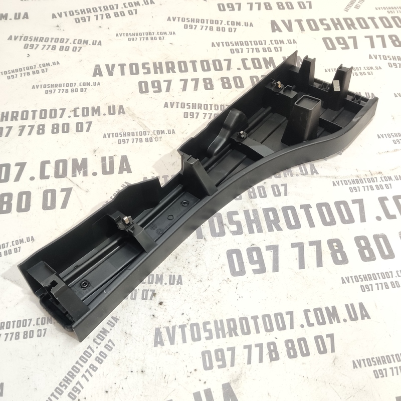 Накладка Renault G.Scenic 3 09-16 1.6d Зд Пр OEM 849500074r