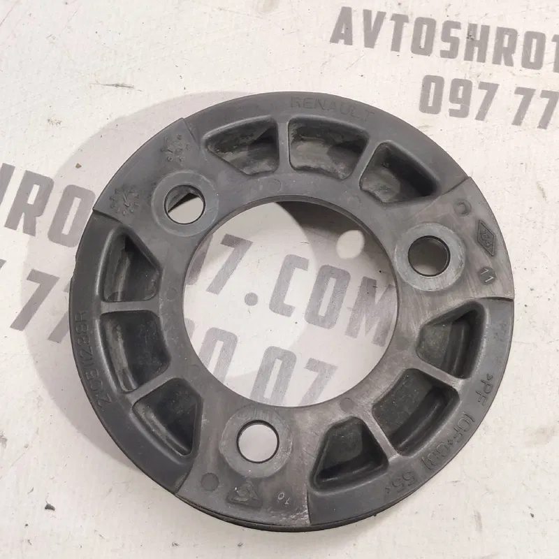 Шків помпи Renault Grand Scenic 3 (09-16) 1.6 OEM 210511238r