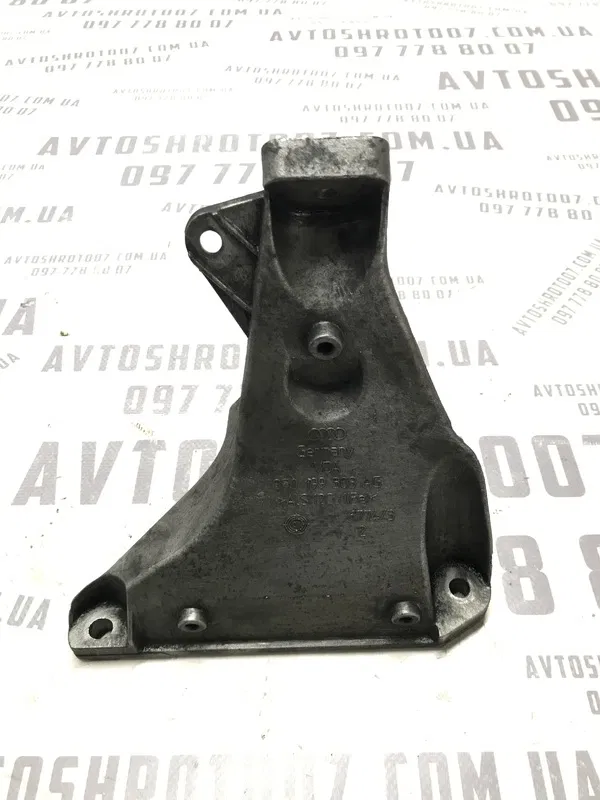 Кронштейн двигуна VW Passat B5+ 00-05 1.9 Diesel 8D0199308AG