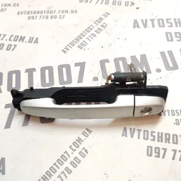 Ручка зовнішня Toyota Auris (06-12) 1.6 Benz передня ліва