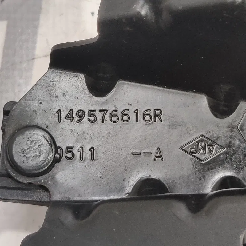 Клапан Renault Grand Scenic 3 (09-16) 1.6d OEM 8200790180
