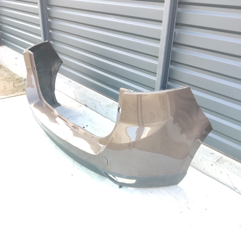 Бампер задній Renault Grand Scenic 3 (09-16) 1.6d 850220040R