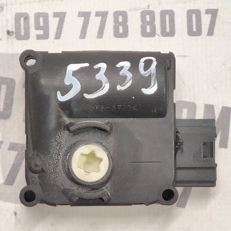 Двигун заслінки пічки Audi A6 (04-11) 2.0 TDI OEM 4F0820511B