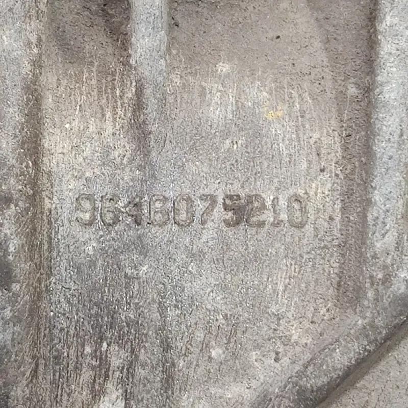 Помпа Peugeot 307 (01-08) 1.4 Бензин OEM 9646075210