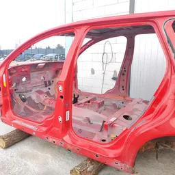 Стійка центральна Volvo V50 (04-12) 2.0 дизель ліва фото 3