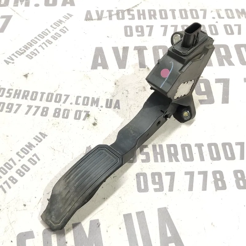 Педаль газу Toyota Auris (06-12) 1.6 Бензин OEM 7811002020