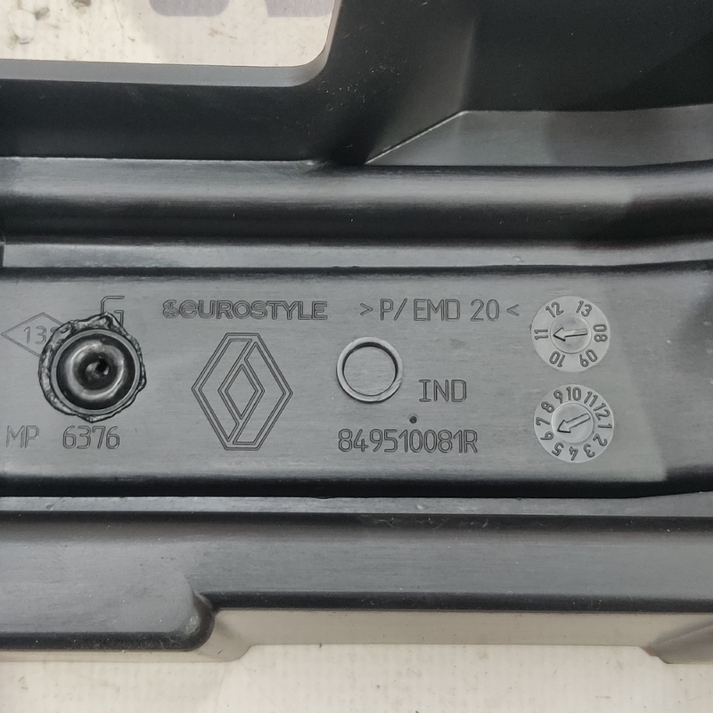 Накладка салону Scenic 3 09-16 1.6D зад ліва OEM 849510081r