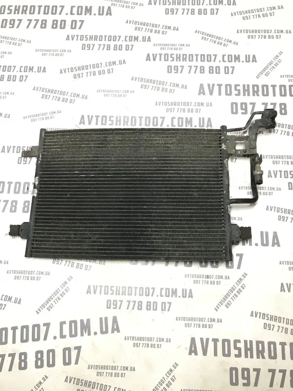Радіатор кондиціонера VW Passat B5+ (00-05) 1.9 Дизель