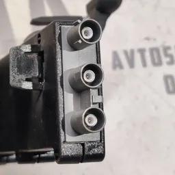 Підсилювач антени Volvo V50 (04-12) 2.0 Дизель OEM 30737918 фото 3