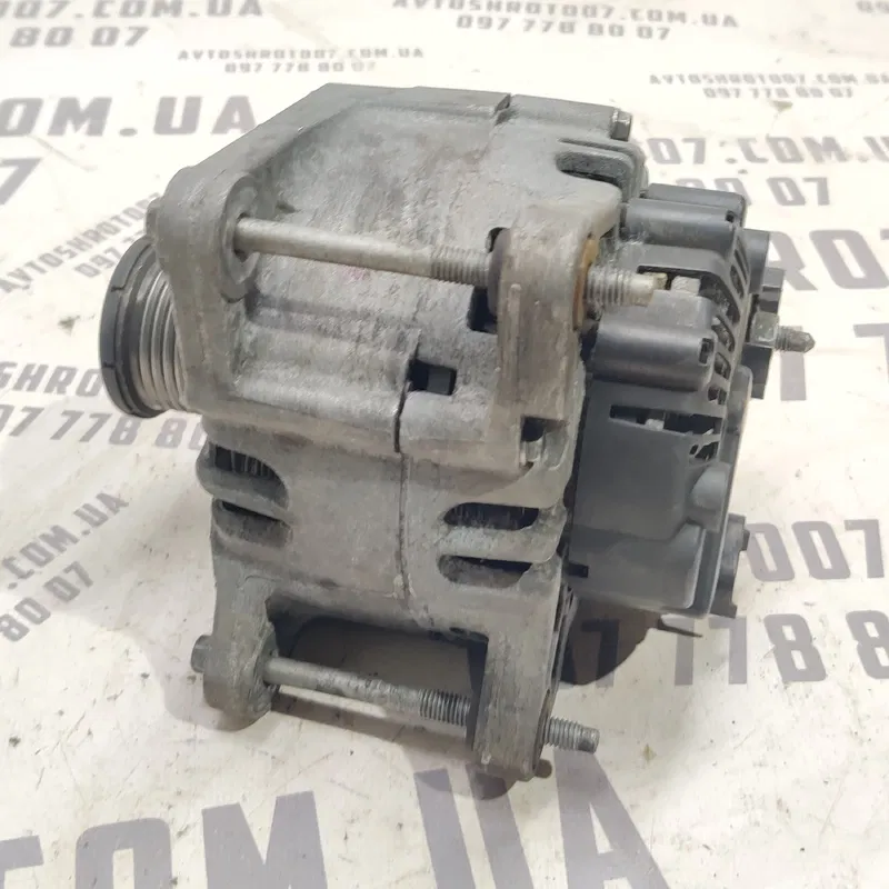 Генератор Renault Grand Scenic 3 (09-16) 1.6d OEM 231007033r