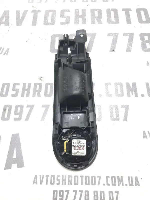 Ручка дверна внутр. задня ліва VW Passat B5+ (00-05) 1.9 TDI