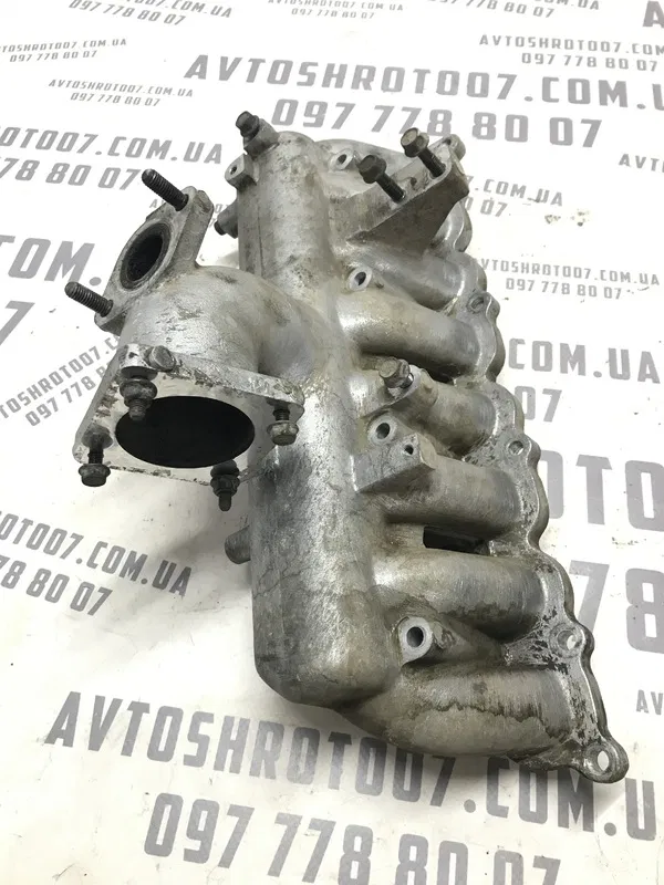 Впускний колектор Kia Sorento 1 (02-09) 2.5 Diesel D4CB