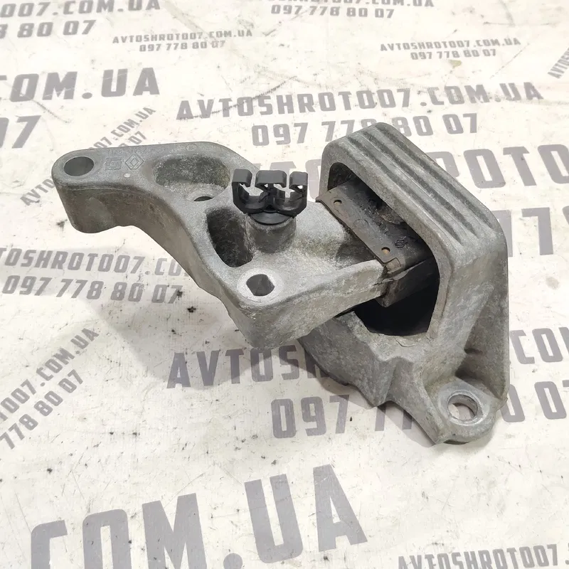 Подушка двигуна Renault Scenic 3 (09-16) 1.6d пр 112841371r