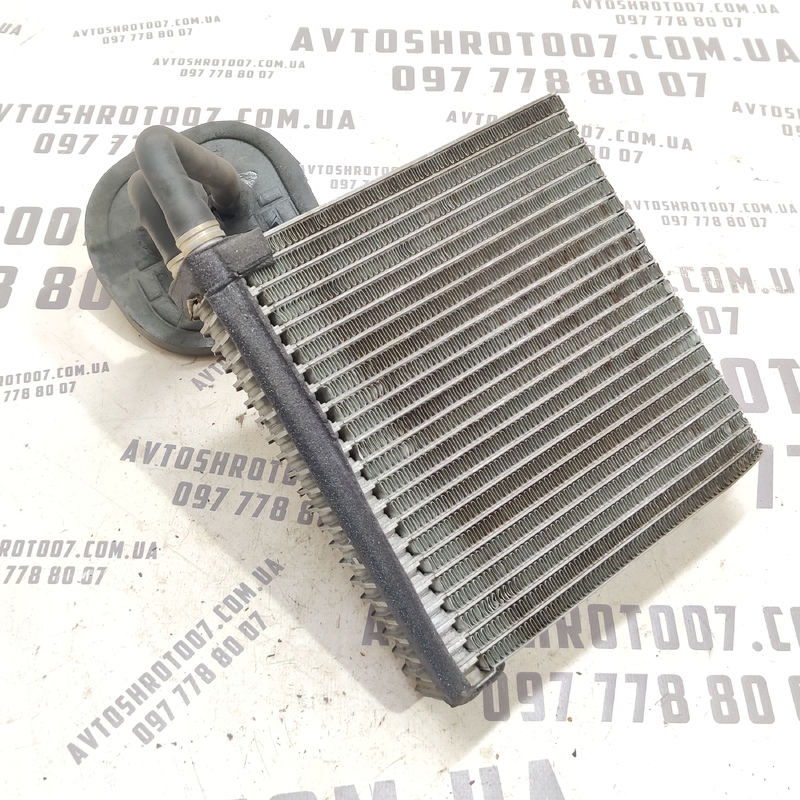 Випарник кондиціонера Volvo V50 (04-12) 2.0 D