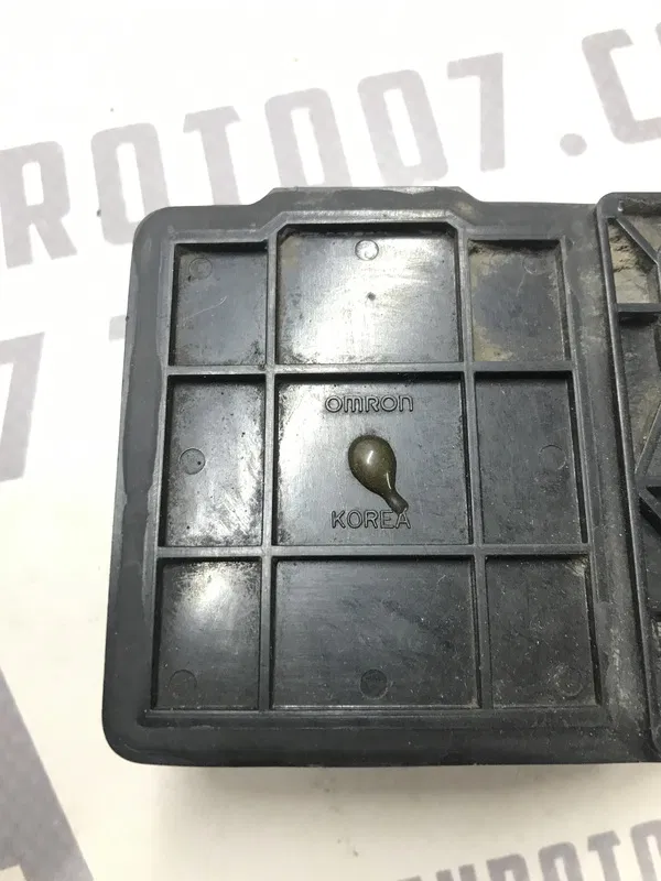 Реле Kia Sorento 1 (02-09) 2.5 D4CB Diesel