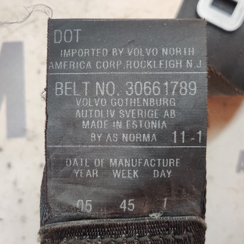Ремінь безпеки Volvo V50 (04-12) 2.0 Дизель передній правий