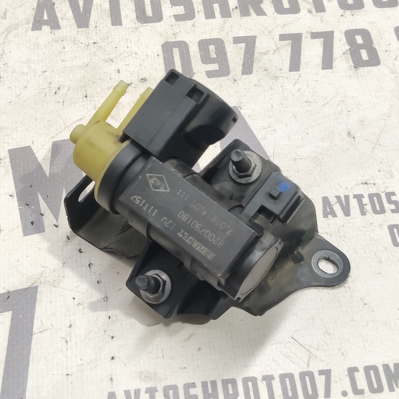 Клапан Renault Grand Scenic 3 (09-16) 1.6d OEM 8200790180